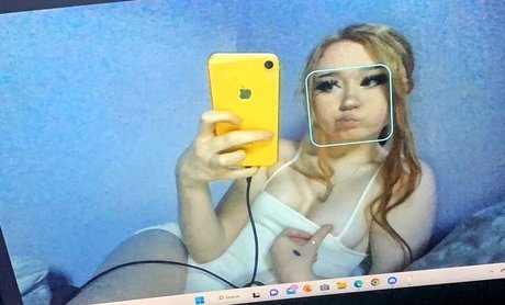 cowprint666 star nude photo