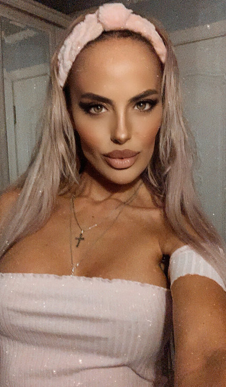 ellissexton model exclusive gallery