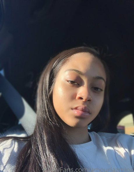 amourjazmina sexy star galleries