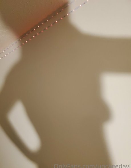 uncagedavi naked star archive