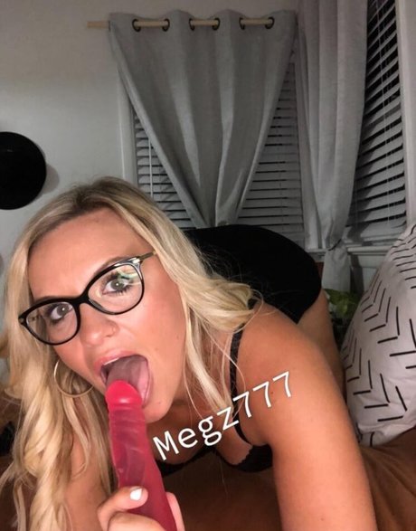 Megz777 art pornstar picture