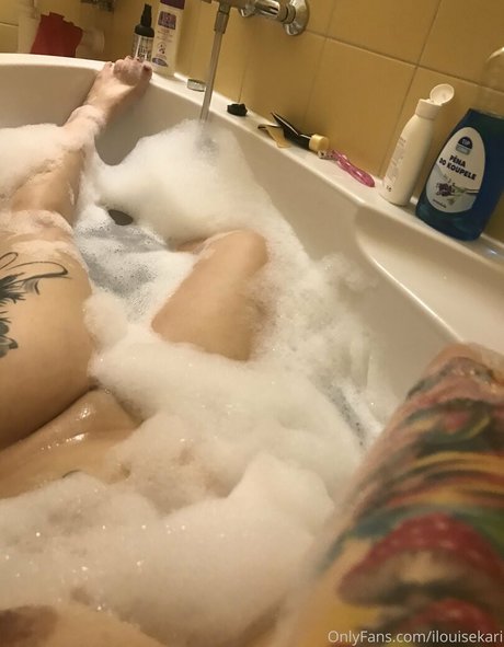 ilouisekari naked actress image