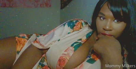 gothicblackfairy pornstar erotic photo