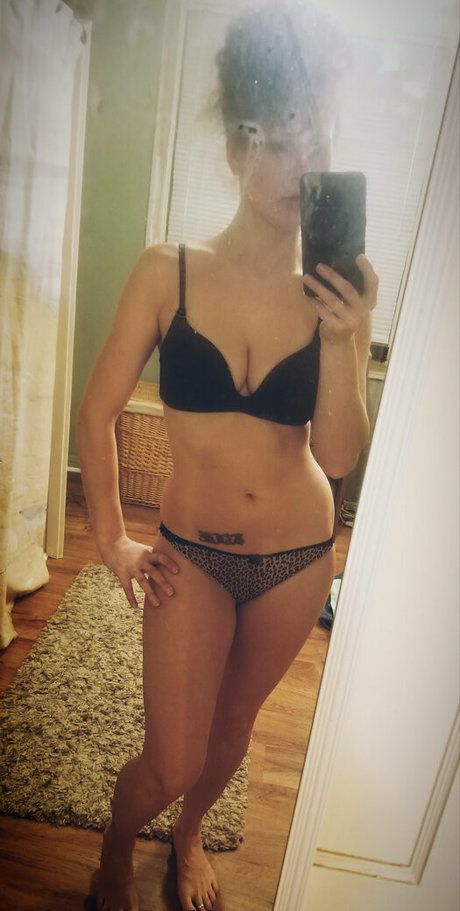 blazey88 model beautiful pictures