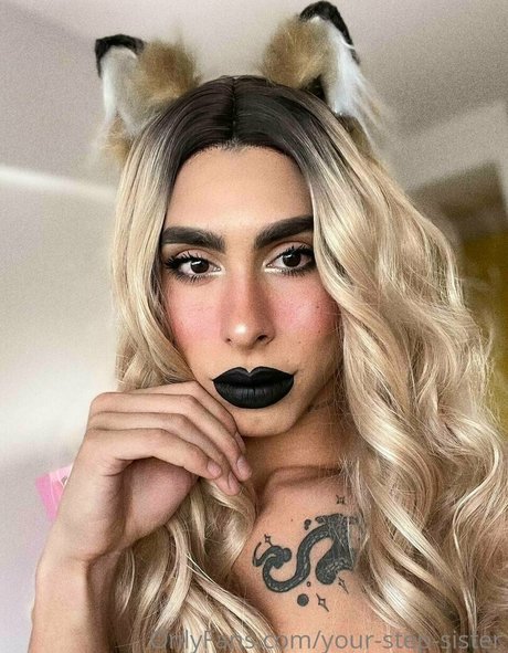 your step sister exclusive model images