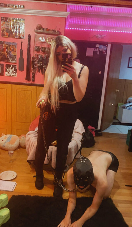 leatherhoe666 star xxx images