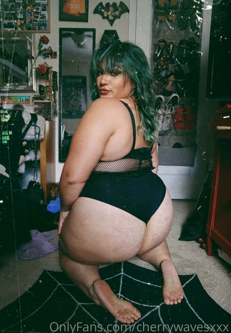 Cherrywavesxxx hd pornstar gallery