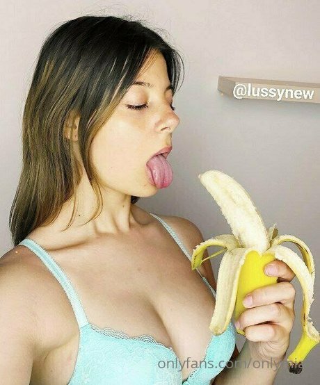 onlymiaux perfect actress archive