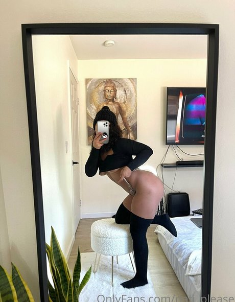 nati please xxx pornstar gallery