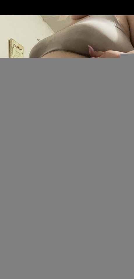 ali 893102 nude model pictures