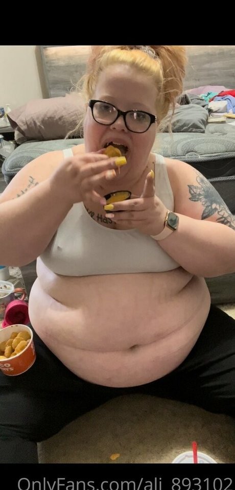 ali 893102 model sexy pic