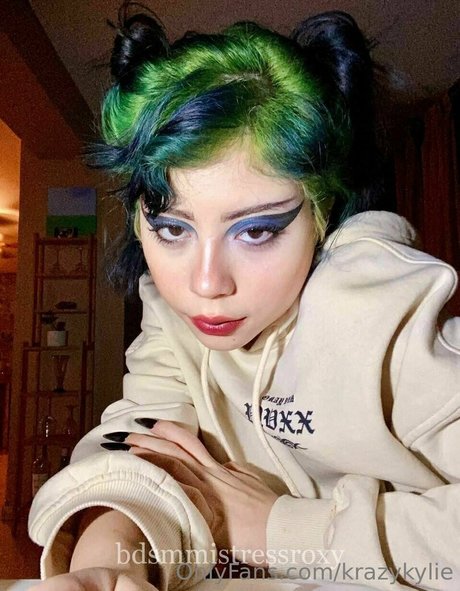 krazykylie beautiful pornstar pics