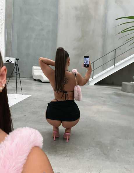 iesha mareee pornstar sexy pics