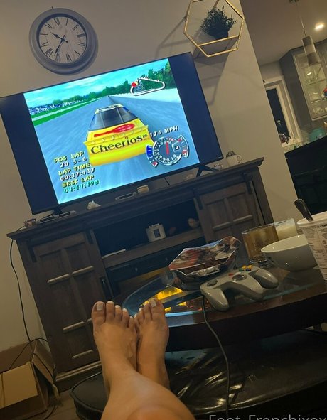 foot frenchixox erotic pornstar images