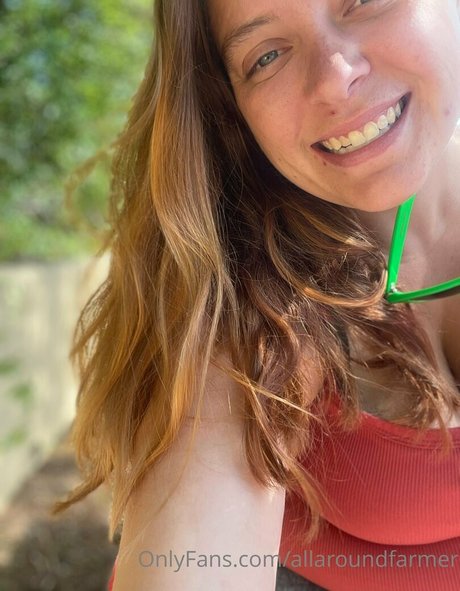 allaroundfarmer model erotic archive