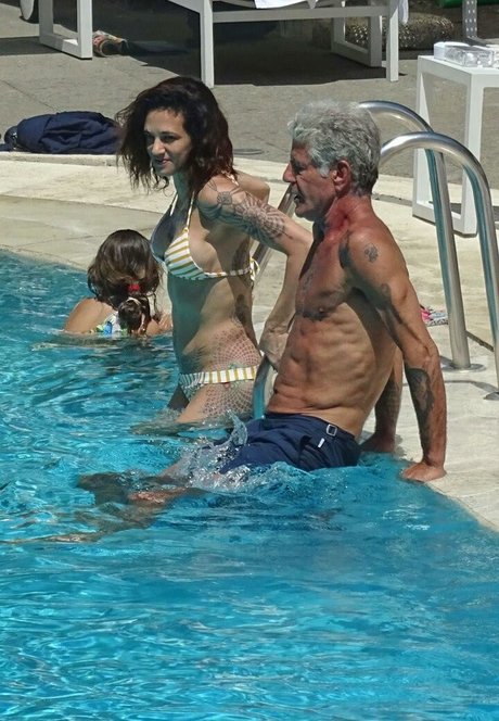 Asia Argento star nice img