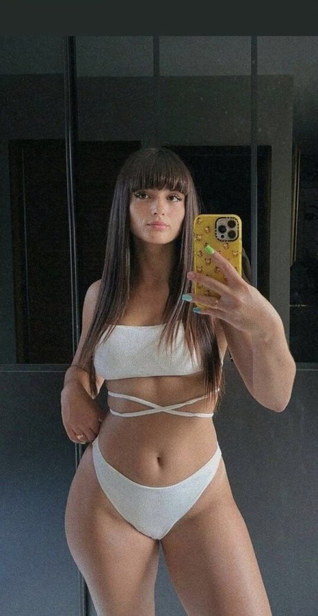 Lenna Vivas star beautiful pictures