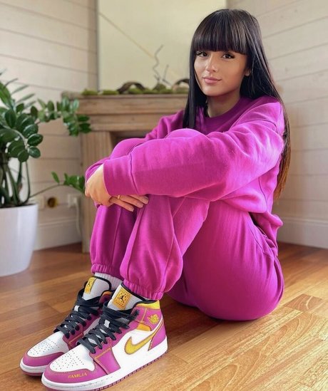 Lenna Vivas star best image