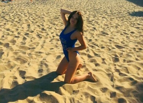 yanamulberry actress img