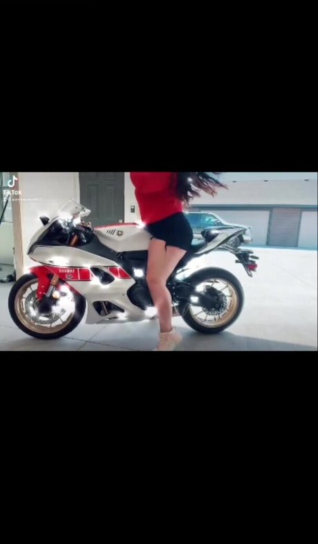 blonde hot wife onlyfans hot nude pics