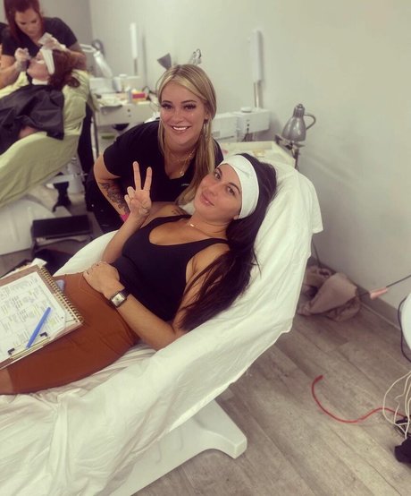 Avery Trail adult actress gallery