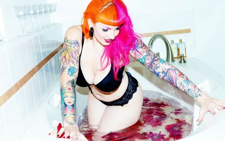 i mays pornstar sexy img