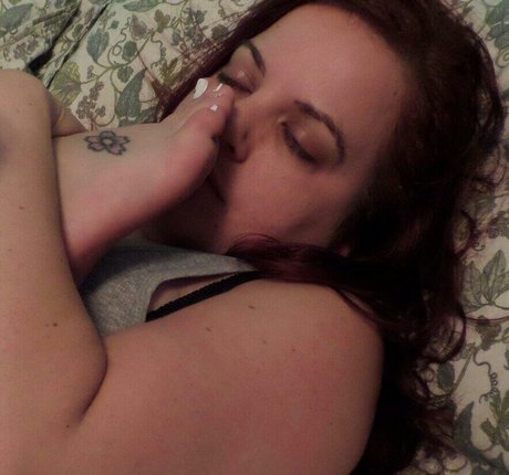 Ashley Soles exclusive model images