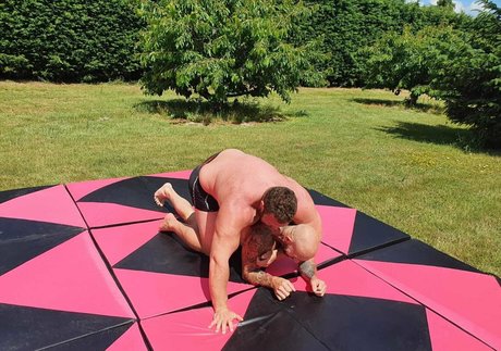 tattooed shemale onlyfans sexy pic