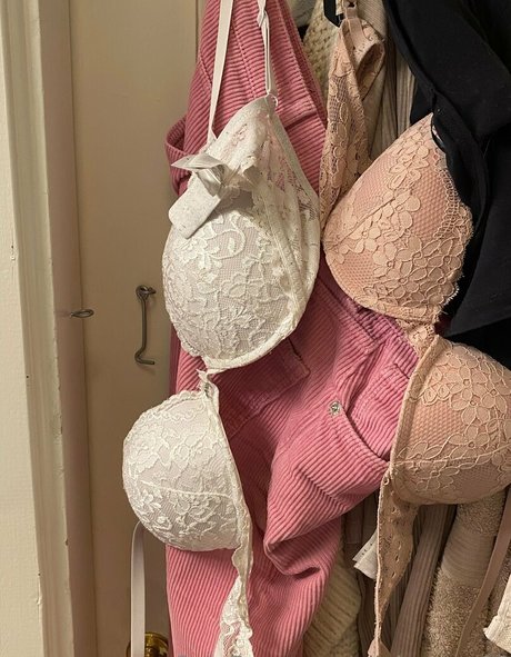 olivia rose66 model adult img