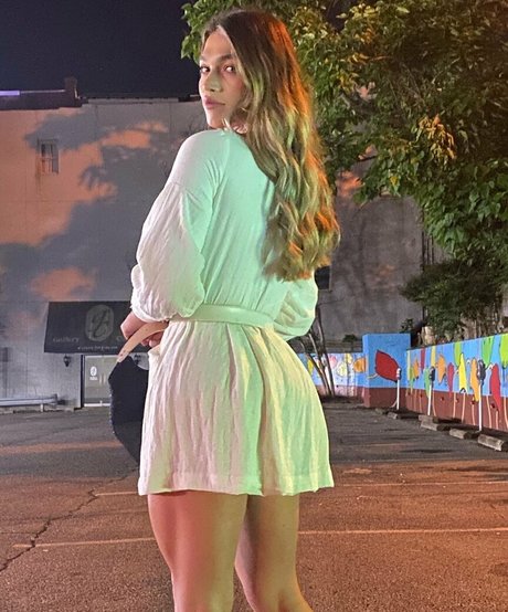 arielllll model exclusive pic