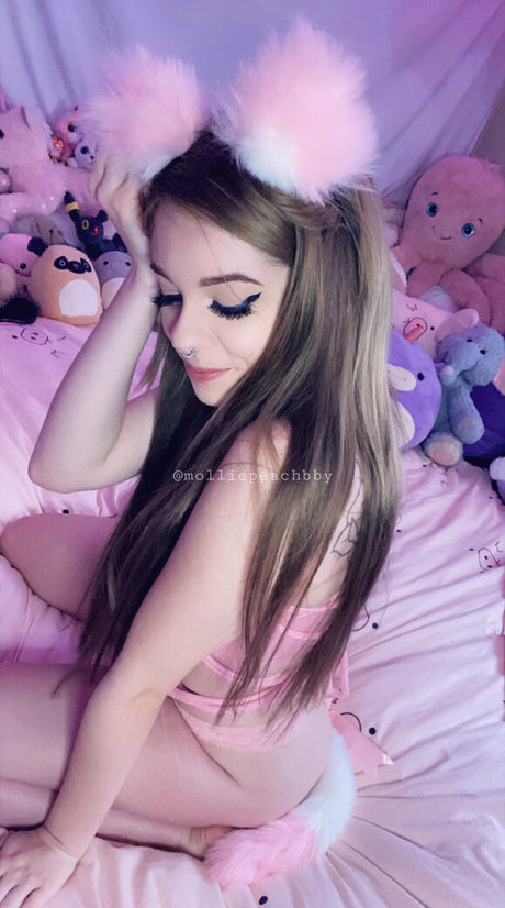 molliepeachbby sex actress archive