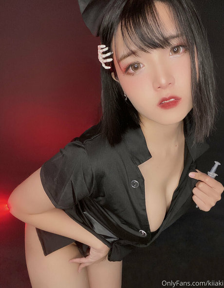 kiiaki adult actress galleries