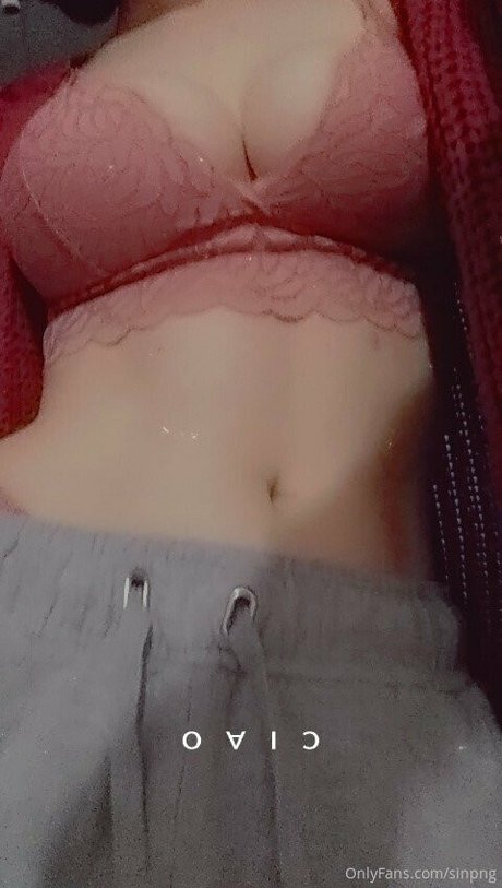 SinPng nude star photo