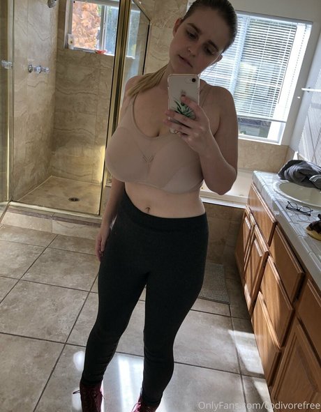 codivorefree Profile pic