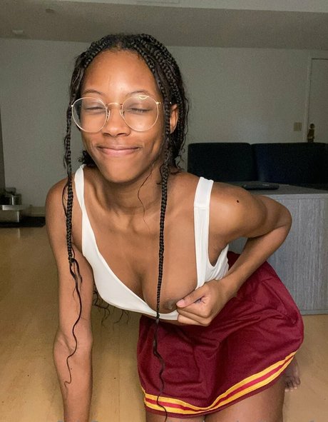 blackandyellownsfw hd model galleries