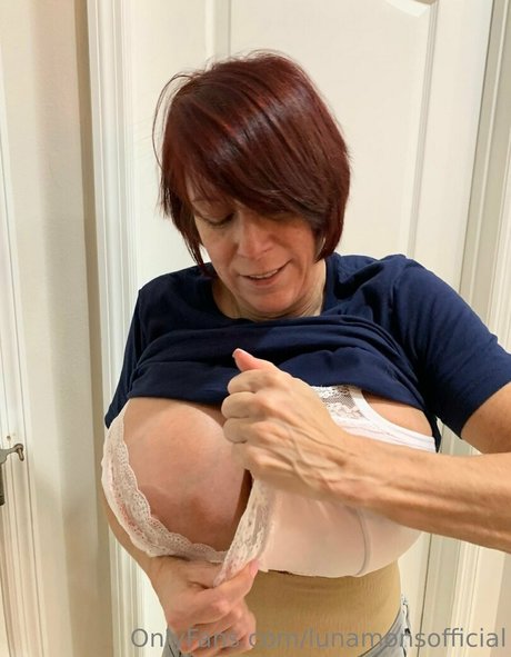 lunamonsofficial star pornographic img