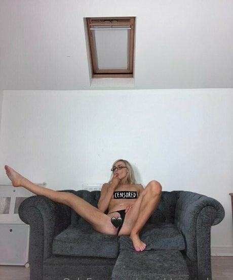 naughtymomkass pornstar free pictures