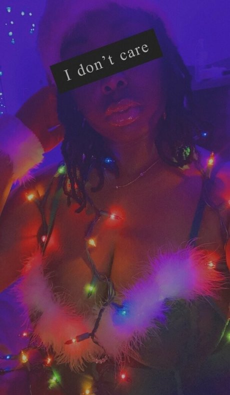 theeroyalequeen star picture