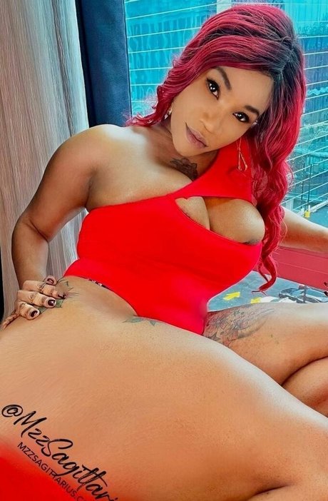 iwantfeli sexy star pics