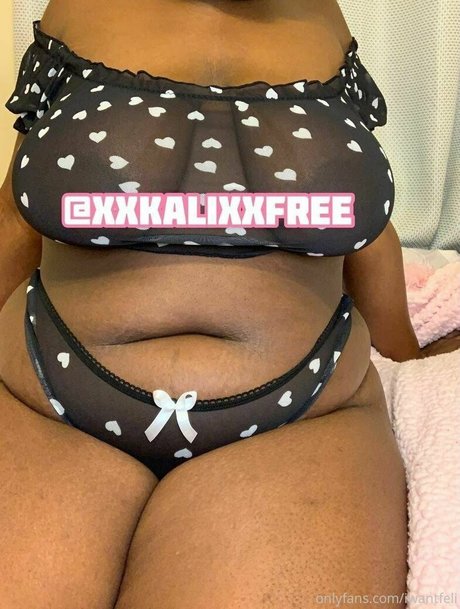 iwantfeli pornstar picture