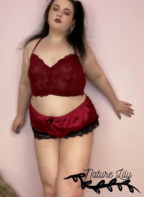 naturebabylily beautiful model photo