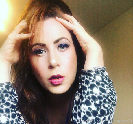 englishrosie21 Profile pic