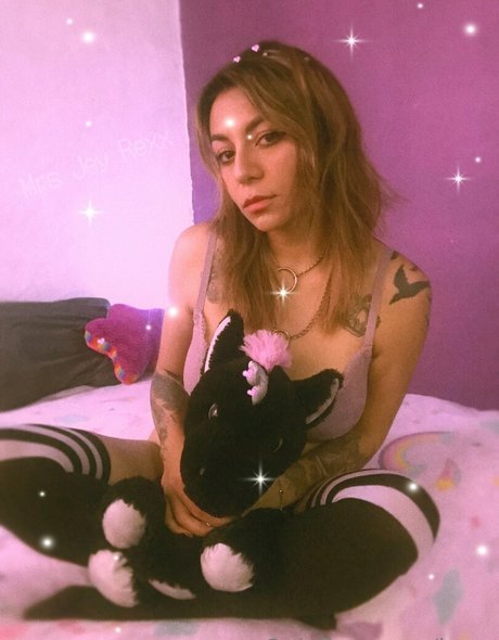 jyrxx pretty model images