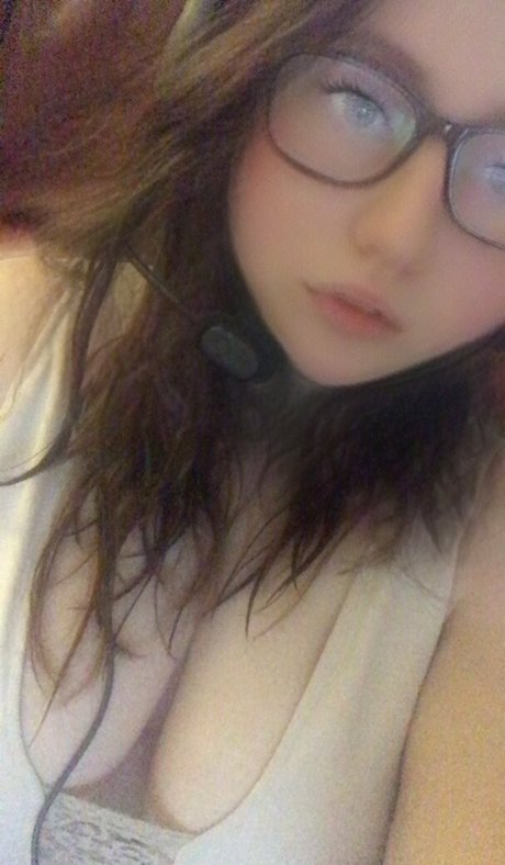 mellybeanz74 model xxx photo