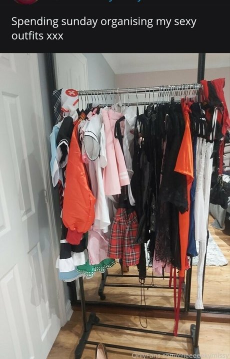 littlemisslouj xxx actress pic