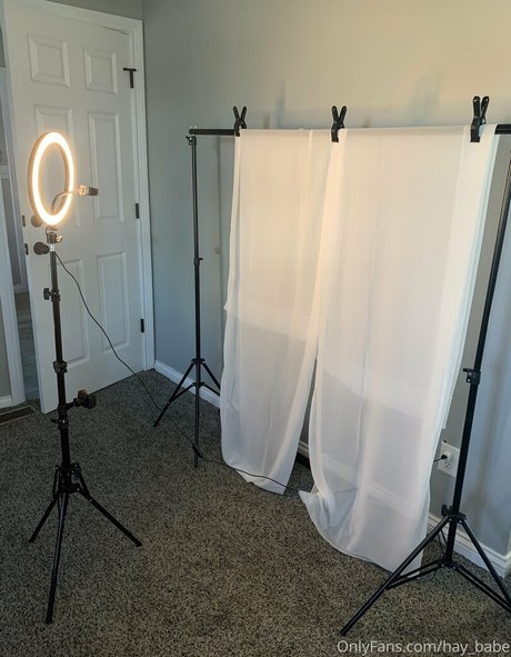 hay babe nude star picture