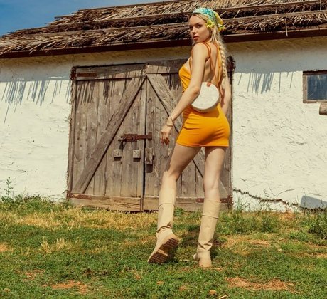 corni__ star sexy galleries