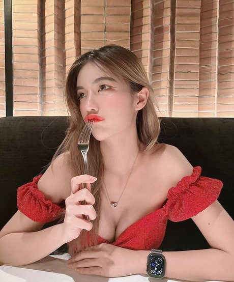 icychaa nudes pornstar picture