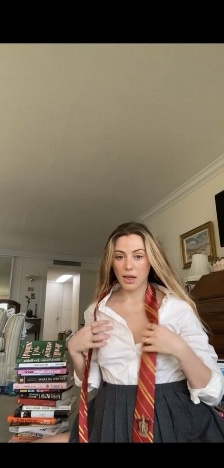 carolinecalloway nice model image