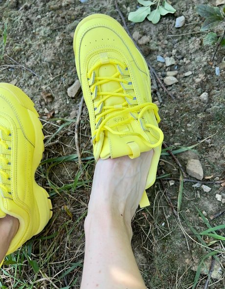 jewelsfeetandtoes pornstar nudes pictures